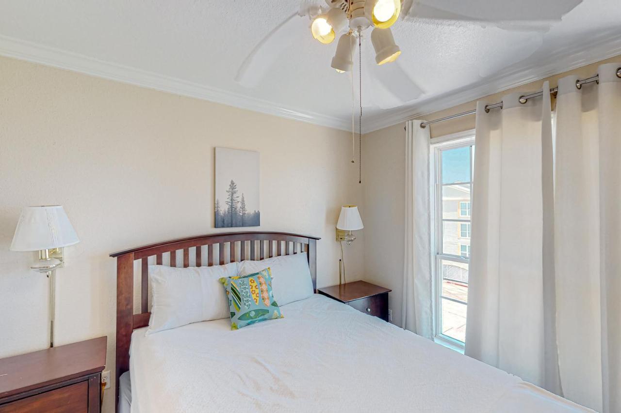 Beachfront Haven Galveston Exterior photo